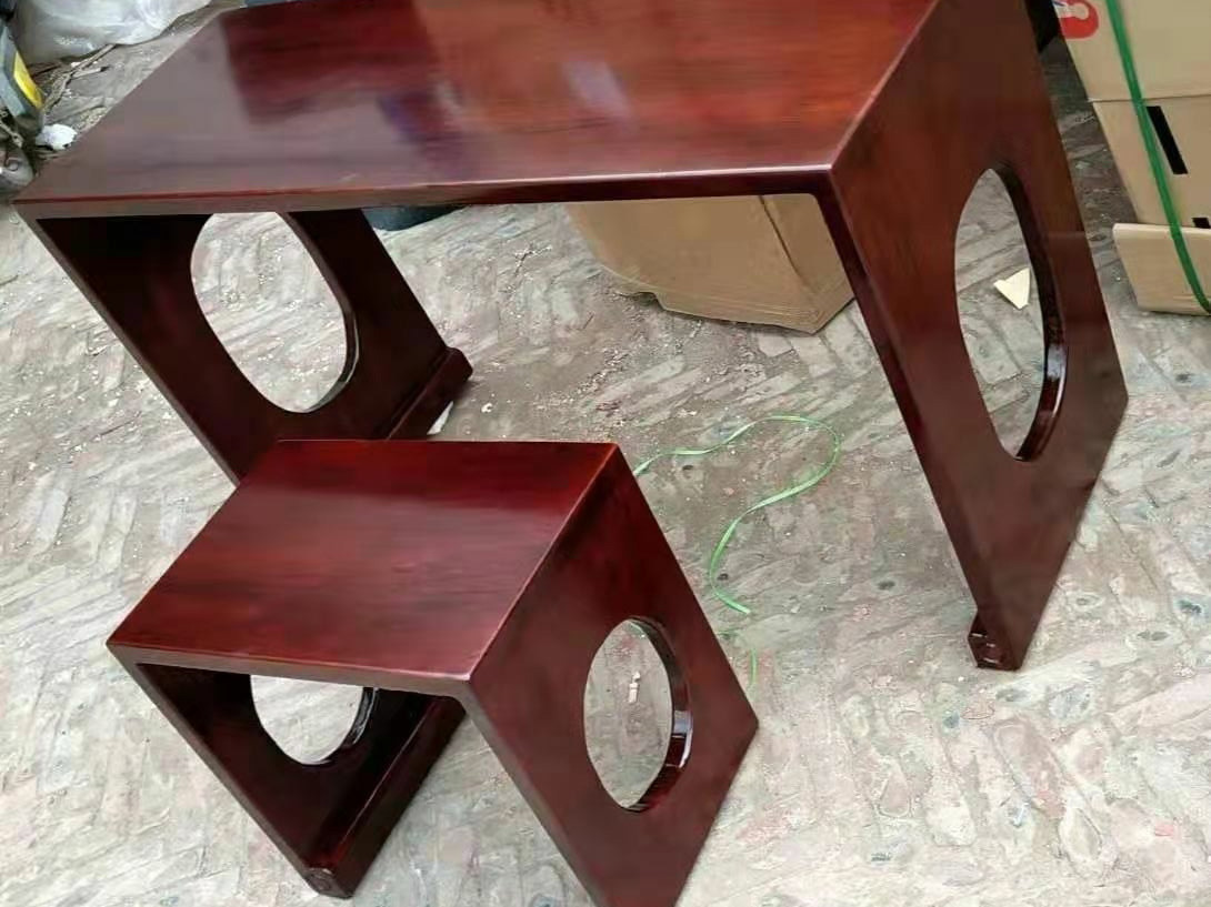 实木课桌椅 